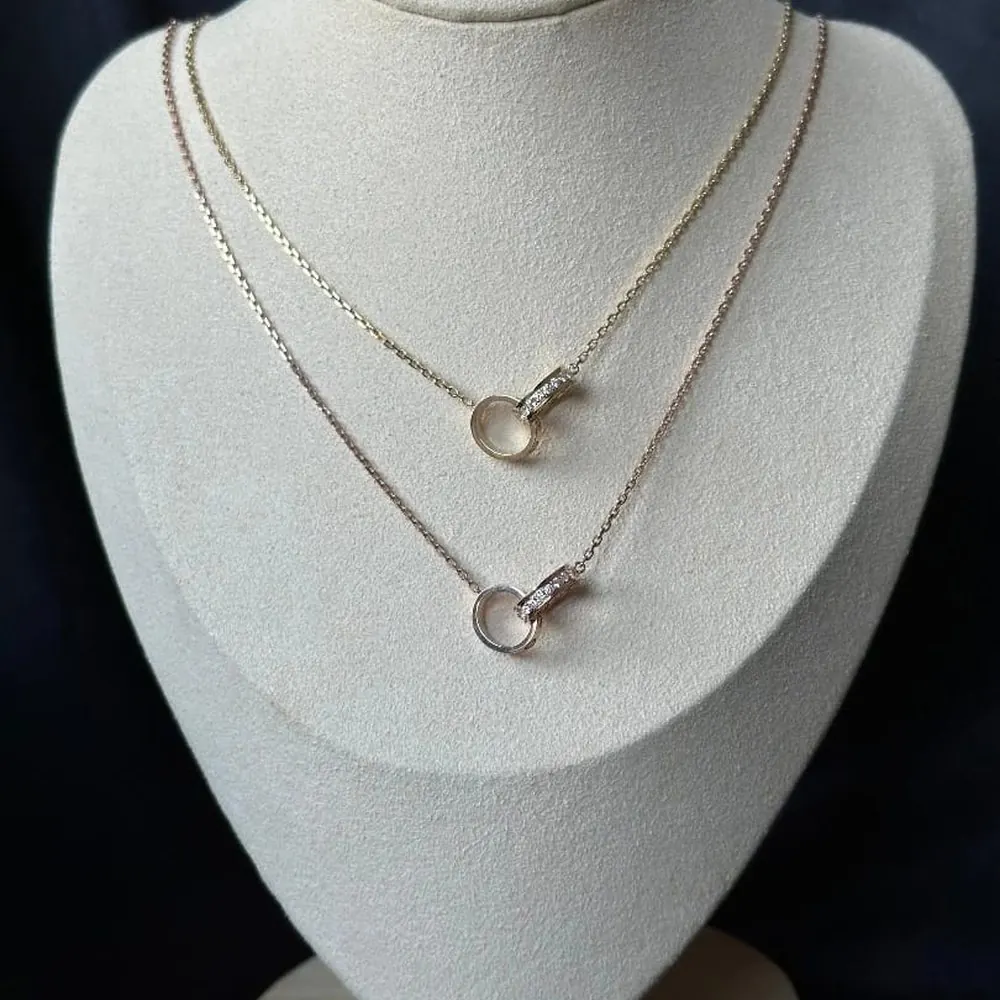Interlocking Rings Pendant — Rose & Yellow Gold