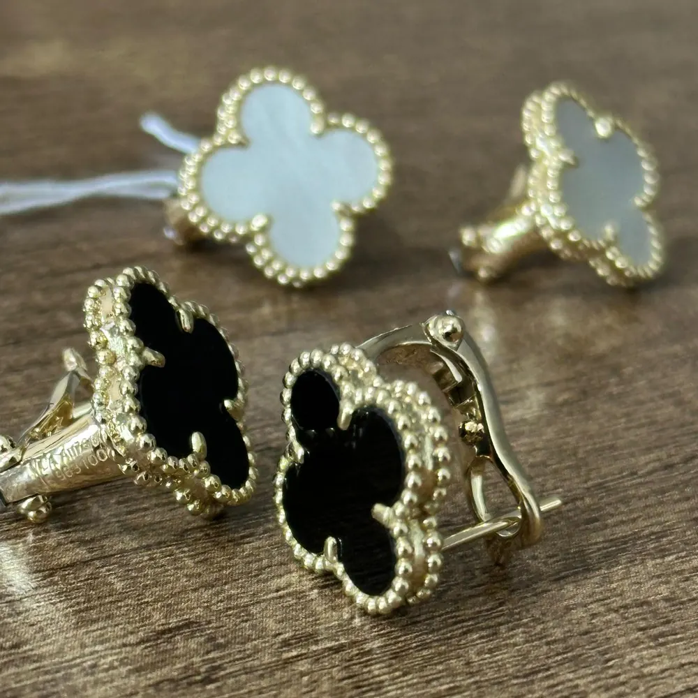 Clover Stud Earrings — Chalcedony & Onyx